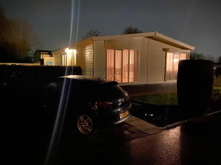 Luxe Chalet In Prachtig Natuurgebied Lith Zewnętrze zdjęcie