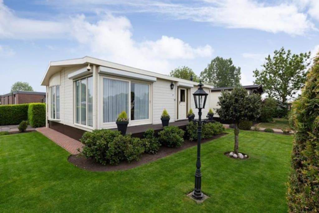 Luxe Chalet In Prachtig Natuurgebied Lith Zewnętrze zdjęcie